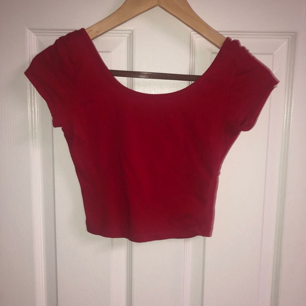 Crop top